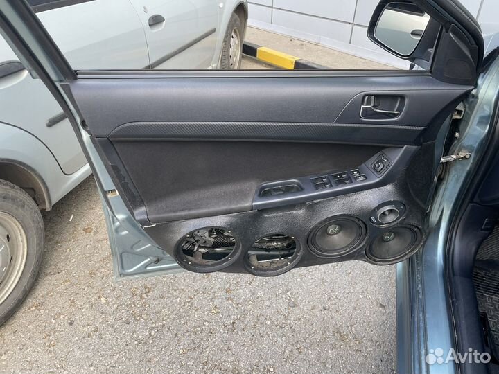 Дверные карты Lancer X