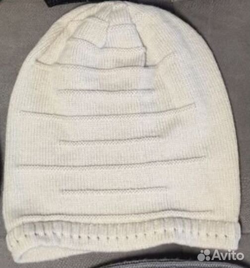 Шапка женская вязаная, свободный силуэт