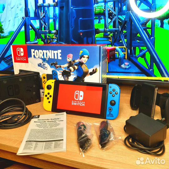 Игровая приставка Nintendo Switch Прошитая Чип