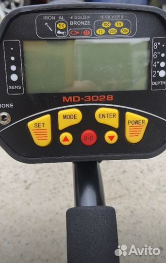 Металлоискатель новый