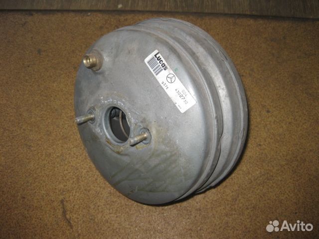 Усилитель тормозов вакуумный Mercedes Benz W140