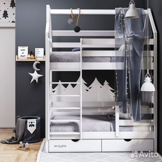 Двухъярусная кровать
