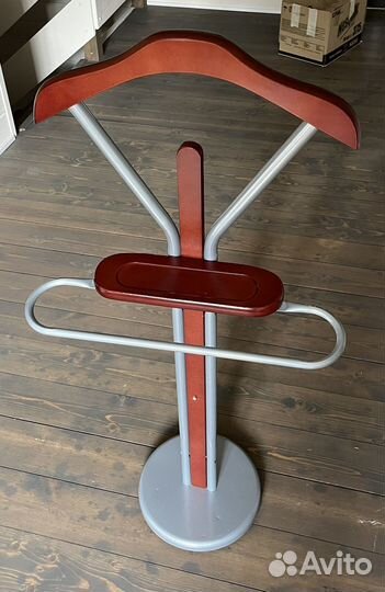 Вешалка напольная