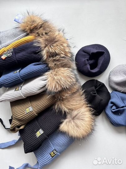 Шапки со снудом натуральный помпон