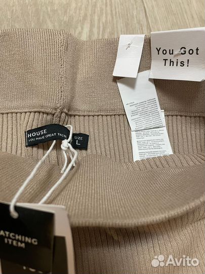 Штаны женские в рубчик L новые