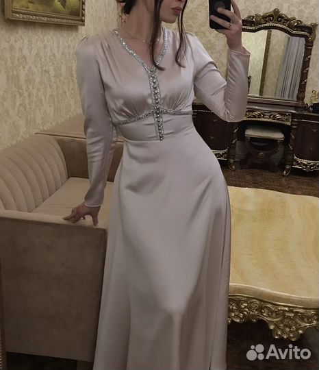 Вечернее платье