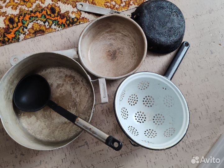 Посуда б/у для готокви