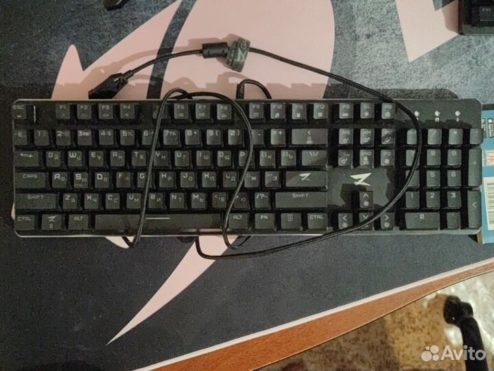 Игровая механическая клавиатура zet gaming blade