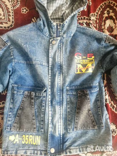 Джинсовая куртка