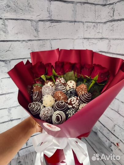 Клубника в шоколаде \ цветы