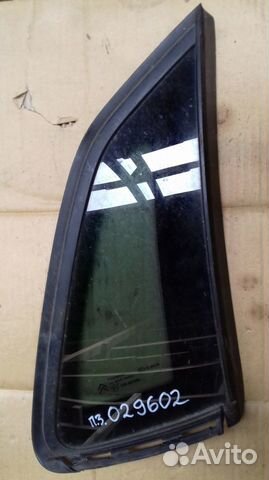 Форточка задняя правая Citroen C4 2011