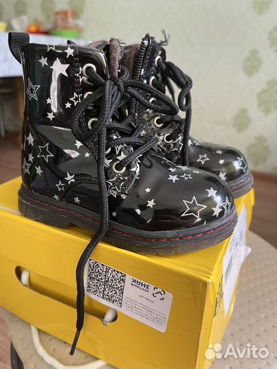 Ботинки на девочку