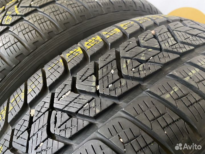 Pirelli Scorpion Winter 215/65 R17