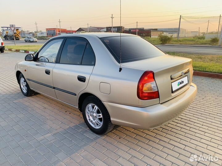 Hyundai Accent, 2006