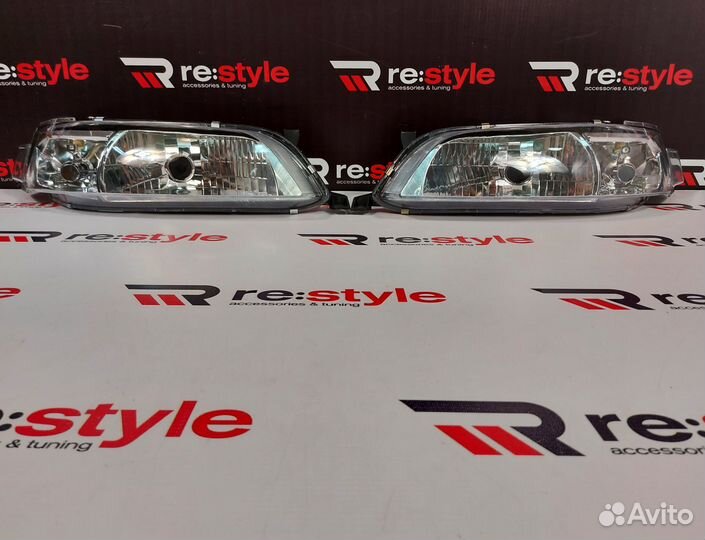 Фары Toyota Mark II 90 R1937