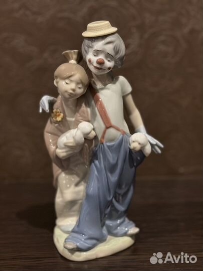 Статуэтка клоун