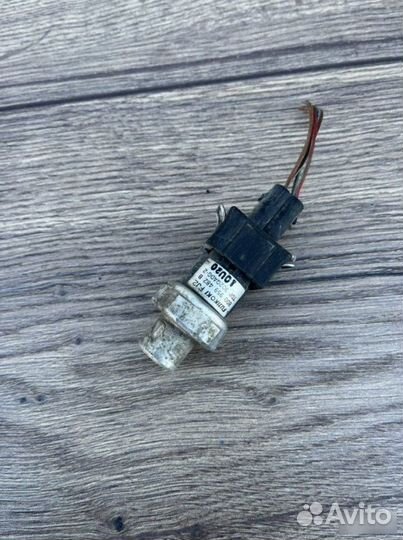 Датчик кондиционера Volkswagen Passat