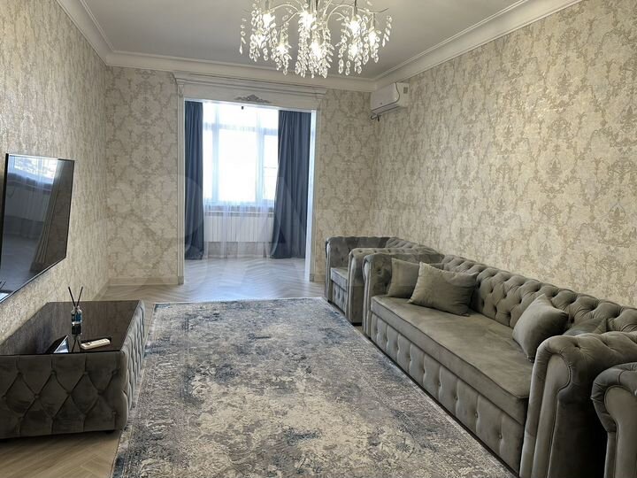 2-к. квартира, 96 м², 17/18 эт.