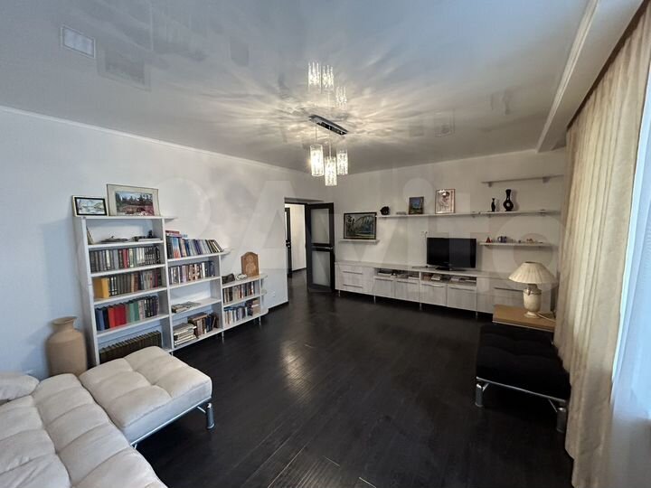 2-к. квартира, 73,5 м², 8/18 эт.