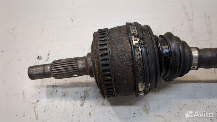 Полуось левая передняя Mercedes Vito W638