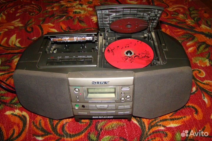 Музыкальный центр sony