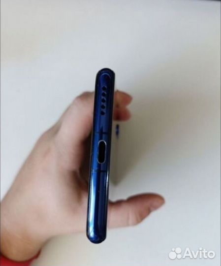 HONOR 20, 8/128 ГБ