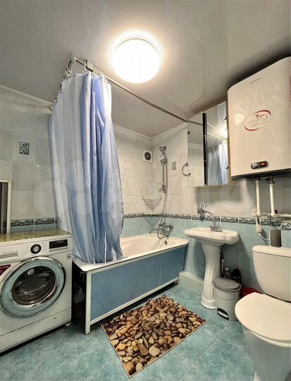 3-к. квартира, 56,5 м², 2/5 эт.