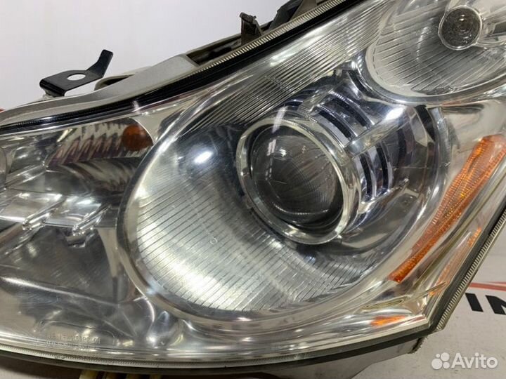 Фара ксенон левая Infiniti G35 V36