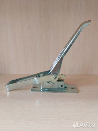 Замок борта прицепа SVB20