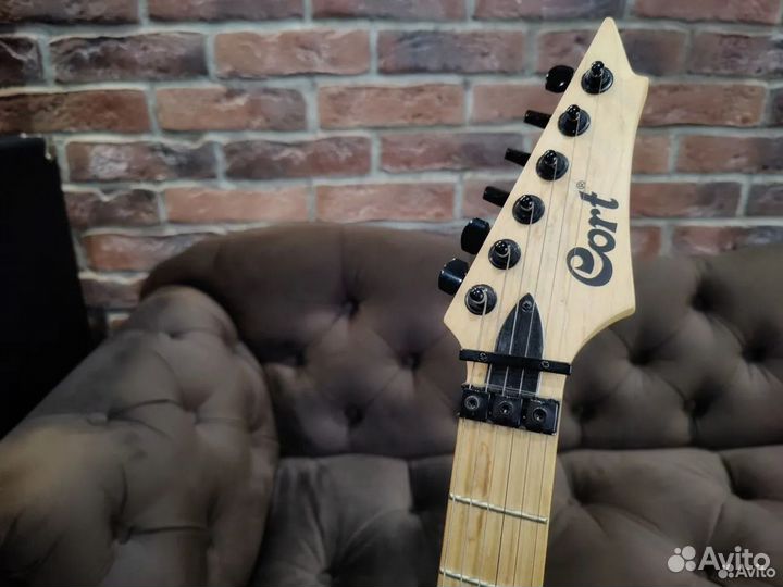 Электрогитара Cort + Roland Cube 20XL