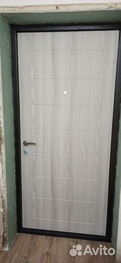 Дверь входная металлическая