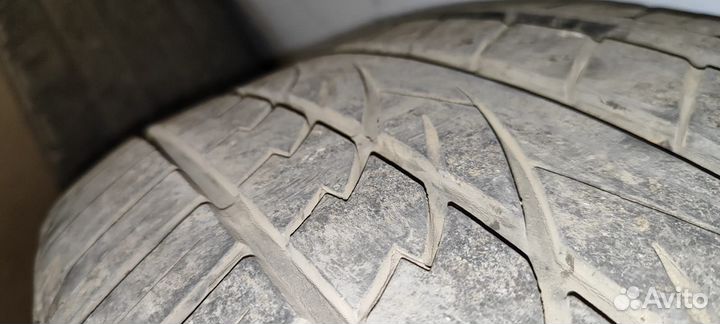 Continental ContiCrossContact UHP 255/50 R20