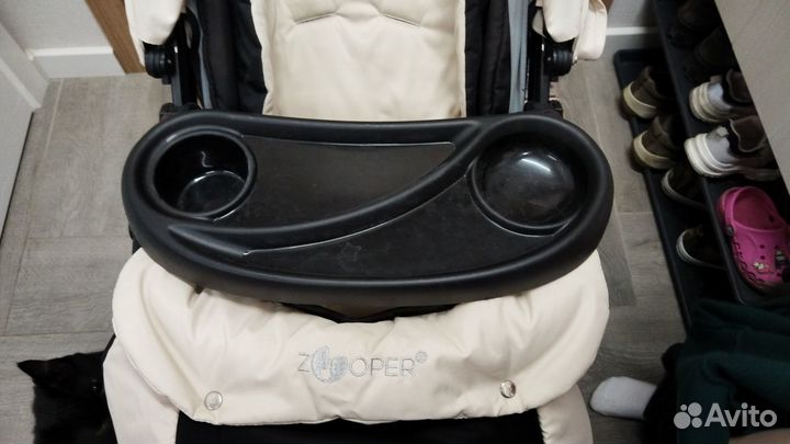 Легкая прогулочная коляска Zooper (США)