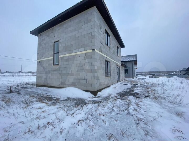 Дом 158 м² на участке 8 сот.