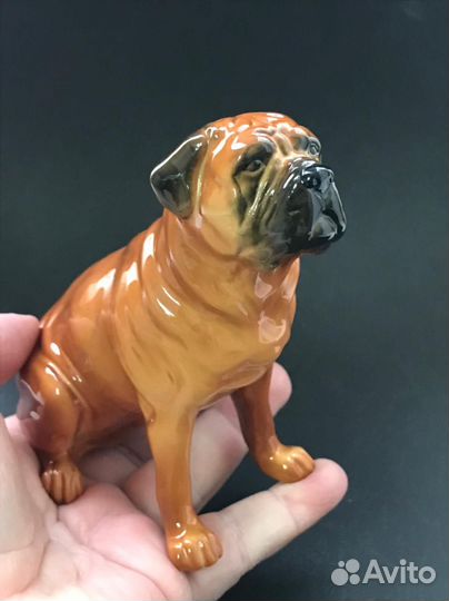 Бульмастиф фарфоровая статуэтка собаки