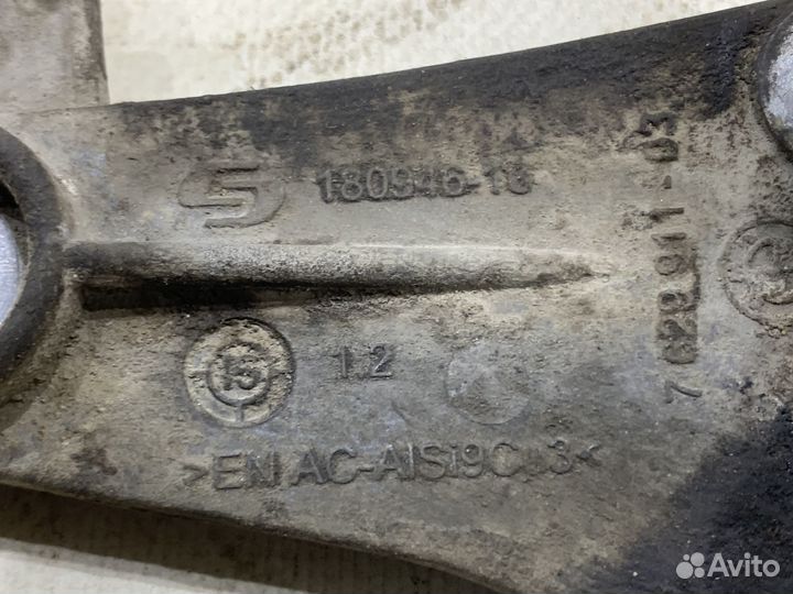 Кронштейн помпы BMW X6 F16