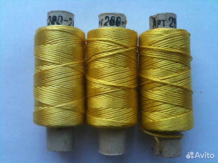 Нитки вискозные швейные 