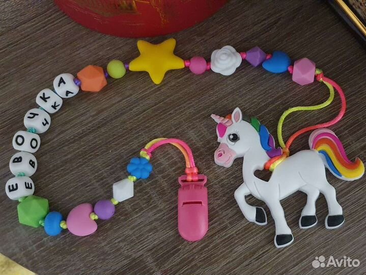 Силиконовые держатели-грызунки для пустышек