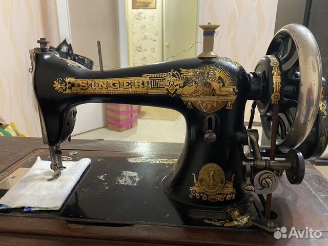Швейная машина Singer
