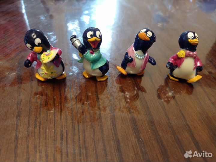 Игрушки киндер сюрприз 90-е