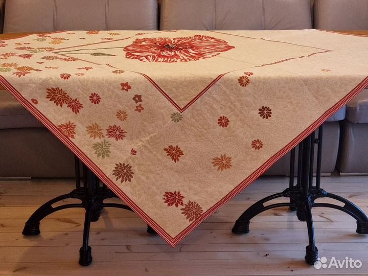 Скатерть 150x150. Tissus Toselli. Франция