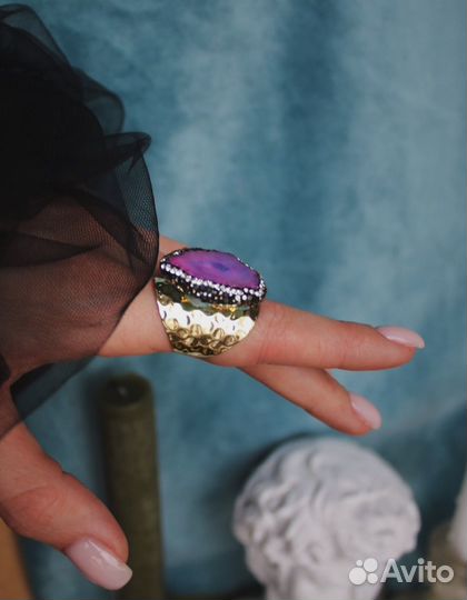 Новое кольцо с натуральным агатом