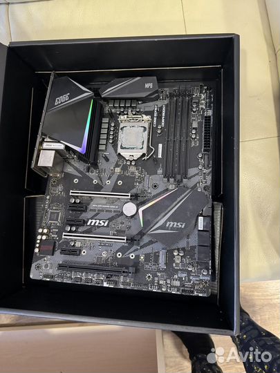 Материнская плата MSI Z390 MPG Gaming Edge AC