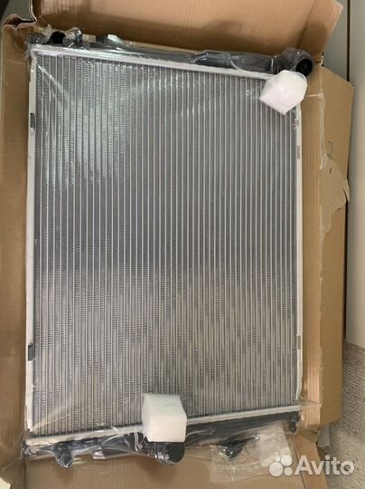 Радиатор основной BMW 3-serie E90/E91 2005-2012