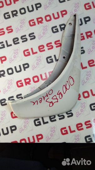 Брызговик задний BK х/б -05 R б/у Axela Mazda 3