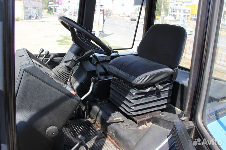 Трактор МТЗ (Беларус) 82.1, 2001