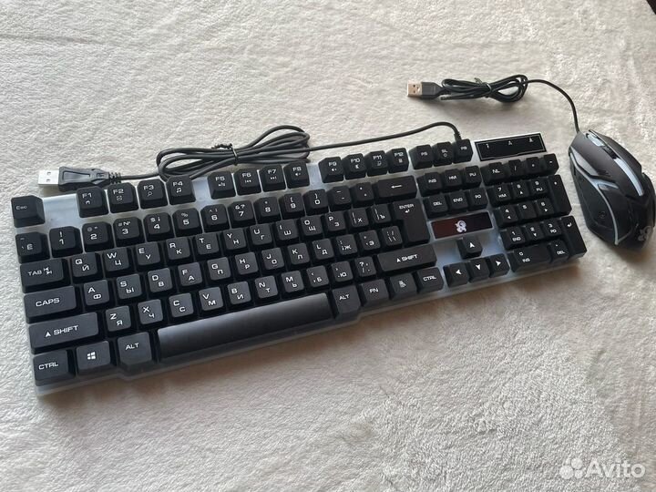 Новый игровой набор клава+мышь, рассматриваю обмен