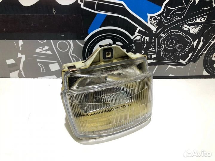 Фара Yamaha FZ 250 Phazer 1985г