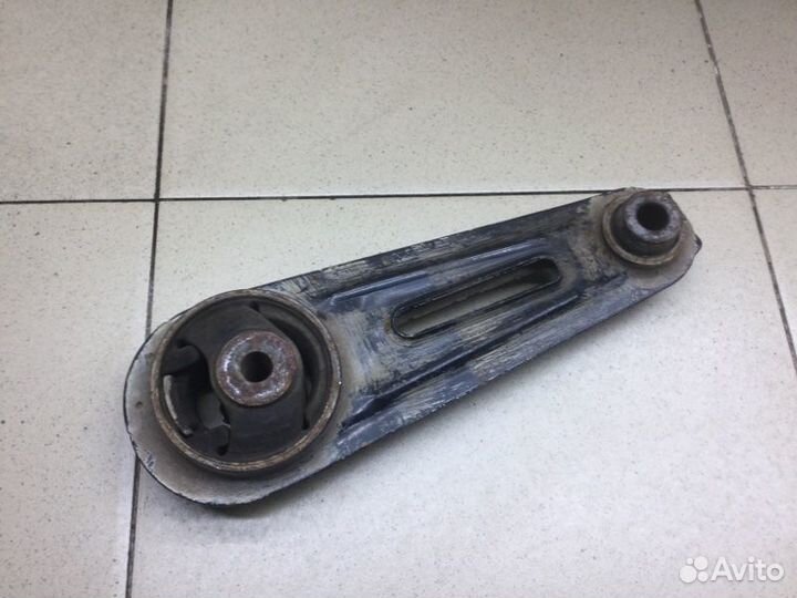 Опора двигателя задняя задняя Nissan Qashqai J10