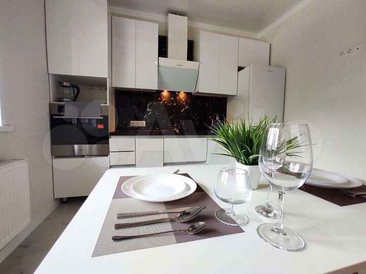 1-к. квартира, 45 м², 1/10 эт.